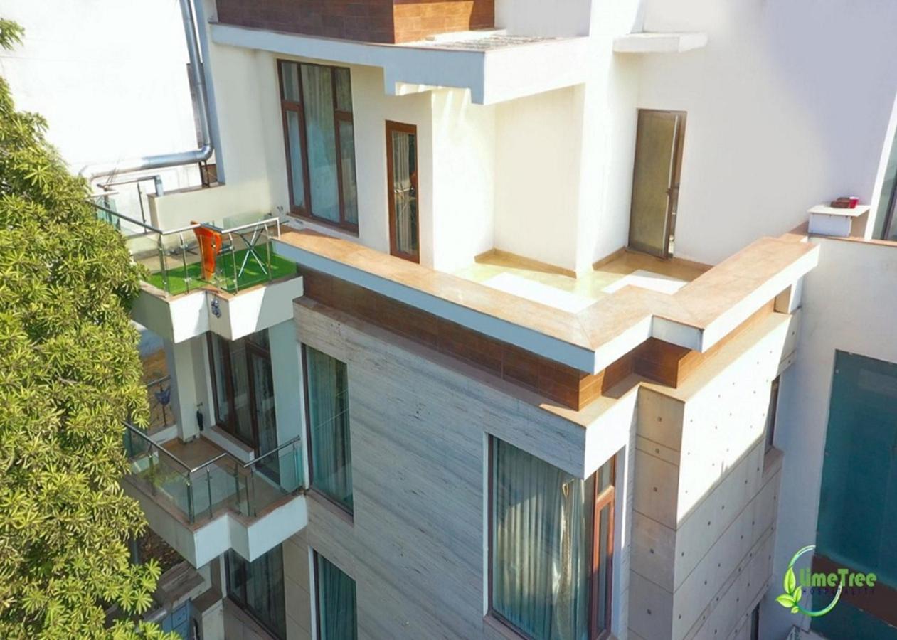 Lime Tree Hotel Sushant Lok Gurgaon Sector 29 Next To Iffco Chowk Metro Kültér fotó
